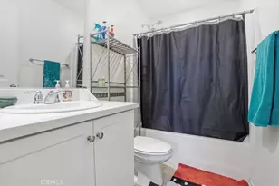 7512 Sleepy Creek, Fontana, CA 92336 - Photo 19