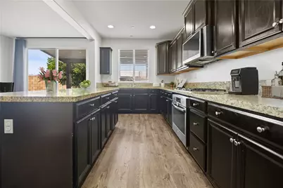13289 Cadenza Dr, Eastvale, CA 92880 - Photo 5