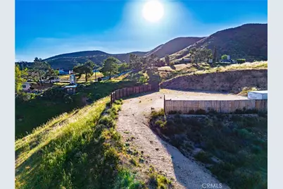 1 Erin Way, Agua Dulce, CA 91350 - Photo 27