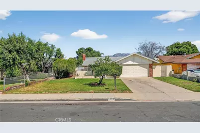 214 W Locust Street, Ontario, CA 91762 - Photo 5