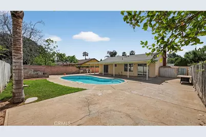 214 W Locust Street, Ontario, CA 91762 - Photo 27