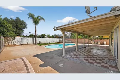 214 W Locust Street, Ontario, CA 91762 - Photo 25