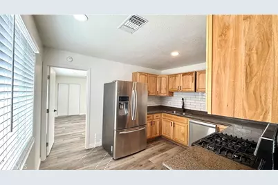 821 Caliente, Barstow, CA 92311 - Photo 7