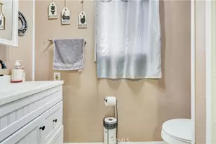 6154 Mission, Riverside, CA 92509 - Photo 9