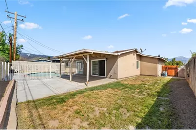 1494 Blythe, Highland, CA 92346 - Photo 23