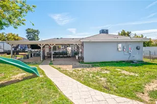6984 Bradford, Highland, CA 92346 - Photo 37