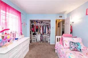 6984 Bradford, Highland, CA 92346 - Photo 17