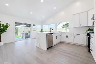 12130 Smokie Ln, Cerritos, CA 90703 - Photo 5