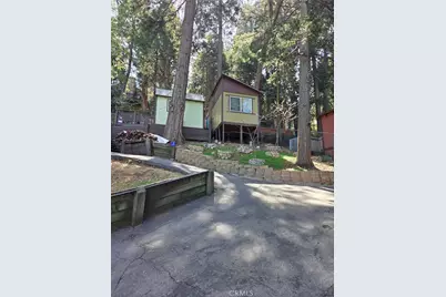 23553 Lake Drive, Crestline, CA 92325 - Photo 3