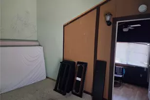 23553 Lake Dr, Crestline, CA 92325 - Photo 29