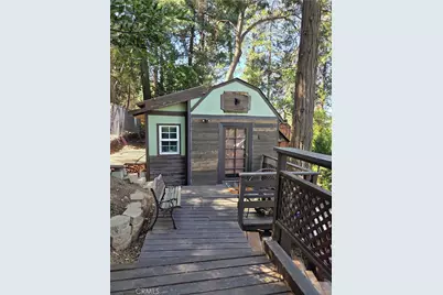 23553 Lake Drive, Crestline, CA 92325 - Photo 7