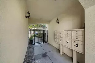 879 Michigan Blvd, Pasadena, CA 91107 - Photo 3