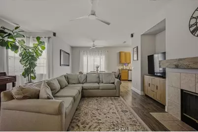 204 E Manchester Lane, San Bernardino, CA 92408 - Photo 7