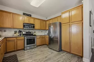 204 E Manchester Ln, San Bernardino, CA 92408 - Photo 13