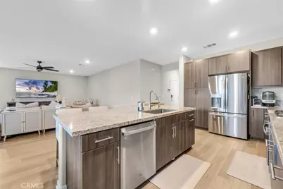 2667 Emerald Bay, Rialto, CA 92377 - Photo 23