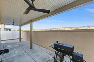 2667 Emerald Bay, Rialto, CA 92377 - Photo 43