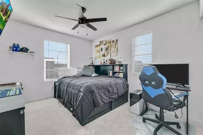 2667 Emerald Bay, Rialto, CA 92377 - Photo 39