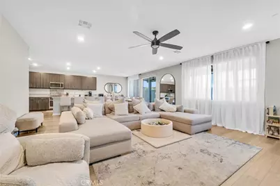 2667 Emerald Bay, Rialto, CA 92377 - Photo 13