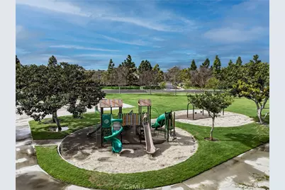 415 Deerfield Avenue, Irvine, CA 92606 - Photo 39