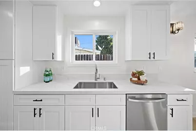 938 Evanwood Avenue, La Puente, CA 91744 - Photo 17