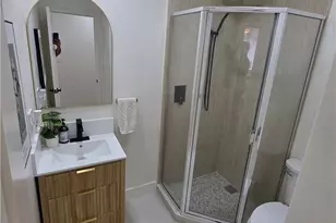 13567 Eldridge, Sylmar, CA 91342 - Photo 17