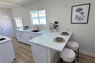 13567 Eldridge, Sylmar, CA 91342 - Photo 9