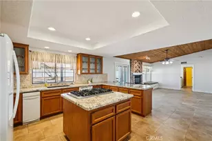 16055 St Timothy Rd, Apple Valley, CA 92307 - Photo 11