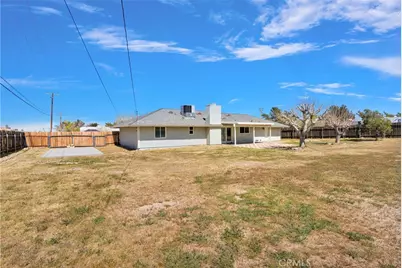 15315 Little Beaver, Victorville, CA 92395 - Photo 31