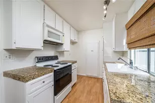 960 E Bonita Ave, Pomona, CA 91767 - Photo 9