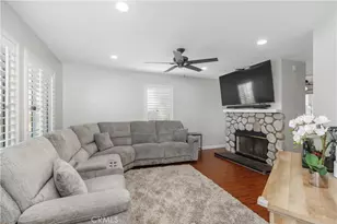 192 W Walnut, Rialto, CA 92376 - Photo 3