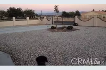 15542 Kiamichi, Apple Valley, CA 92307 - Photo 3