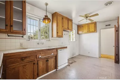 1540 W D, Ontario, CA 91762 - Photo 15