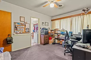 941 W Yale St, Ontario, CA 91762 - Photo 17