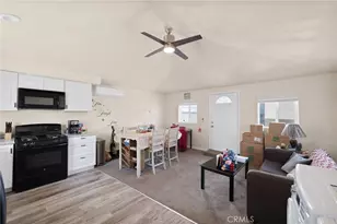 2046 W 112th, Los Angeles, CA 90047 - Photo 37