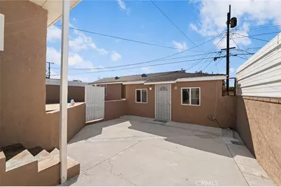 2046 W 112th, Los Angeles, CA 90047 - Photo 33