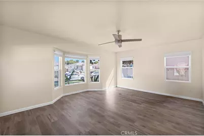 2046 W 112th, Los Angeles, CA 90047 - Photo 19