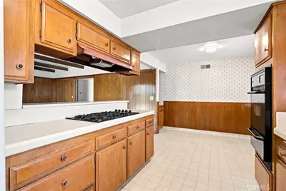 978 W Grovecenter, Covina, CA 91722 - Photo 13