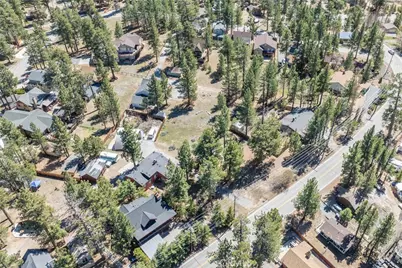 351 Edgemoor, Big Bear Lake, CA 92315 - Photo 13