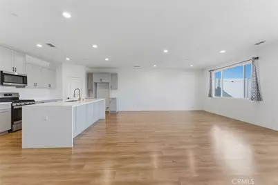 10710 Brookfield Drive, Riverside, CA 92505 - Photo 7