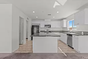 13720 Eva Ct, Victorville, CA 92392 - Photo 5