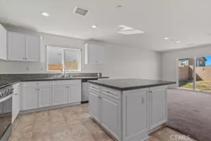 13720 Eva Ct, Victorville, CA 92392 - Photo 7