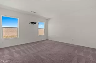 13720 Eva Ct, Victorville, CA 92392 - Photo 19
