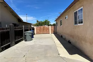 7922 Pinchot Ct, Buena Park, CA 90621 - Photo 19