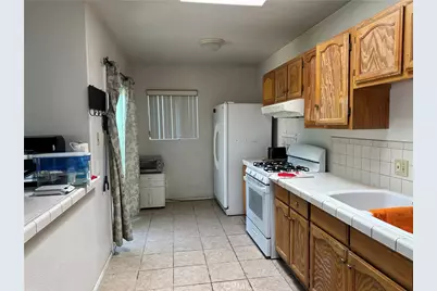 7922 Pinchot Court, Buena Park, CA 90621 - Photo 5