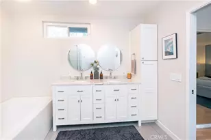 13744 Bessemer St, Valley Glen, CA 91401 - Photo 17