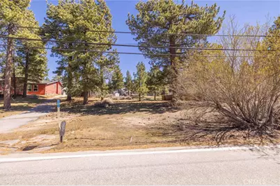351 Edgemoor, Big Bear Lake, CA 92315 - Photo 3