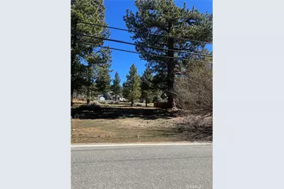 351 Edgemoor, Big Bear Lake, CA 92315 - Photo 1