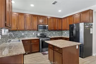 7358 Meade Ct, Fontana, CA 92336 - Photo 9