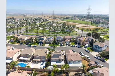 7358 Meade Court, Fontana, CA 92336 - Photo 45