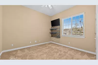 10367 Walnut Grove Court, Yucaipa, CA 92399 - Photo 23